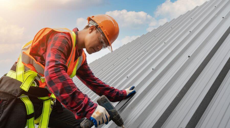 Owens Corning roofing contractor in Atlanta, IN